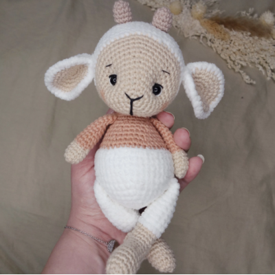 Pelote mon petit agneau : Patron Au Crochet PDF