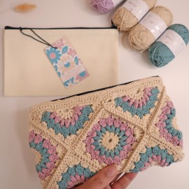 Kit Crochet Trousse Granny Bloom – Coffret Complet, Patron PDF
